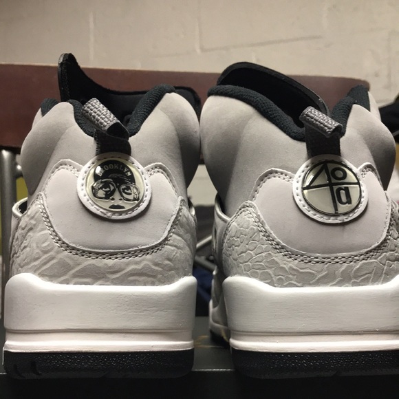 Air Jordan SPIZIKE size 8 - Picture 7 of 9